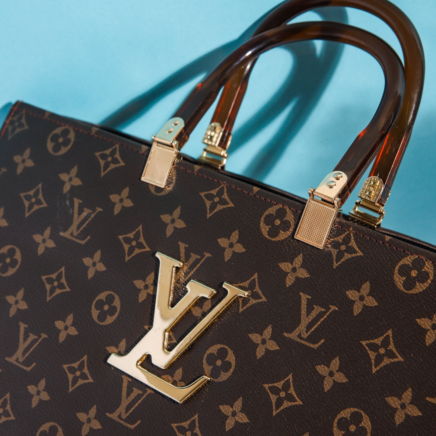 LV TOTE BAG