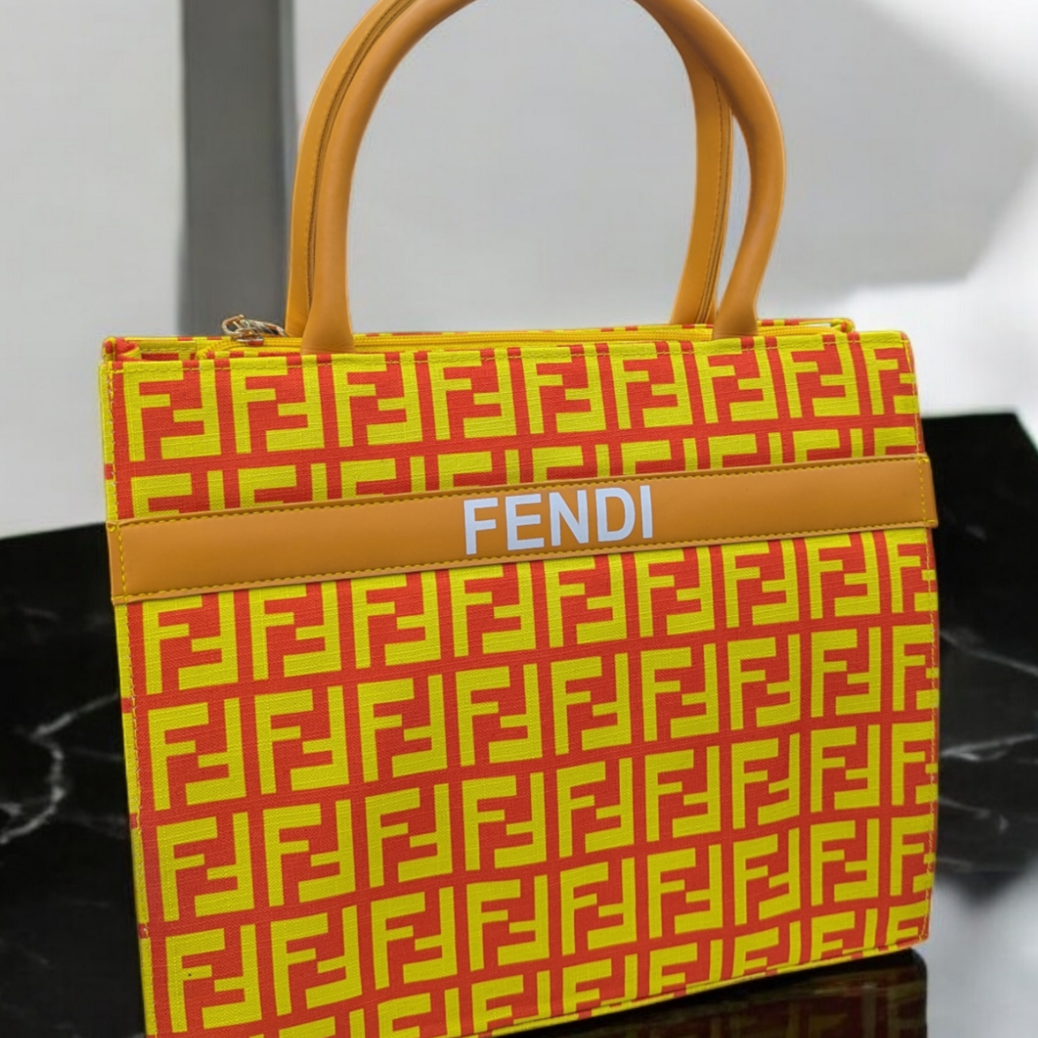 FENDI TOTE BAG
