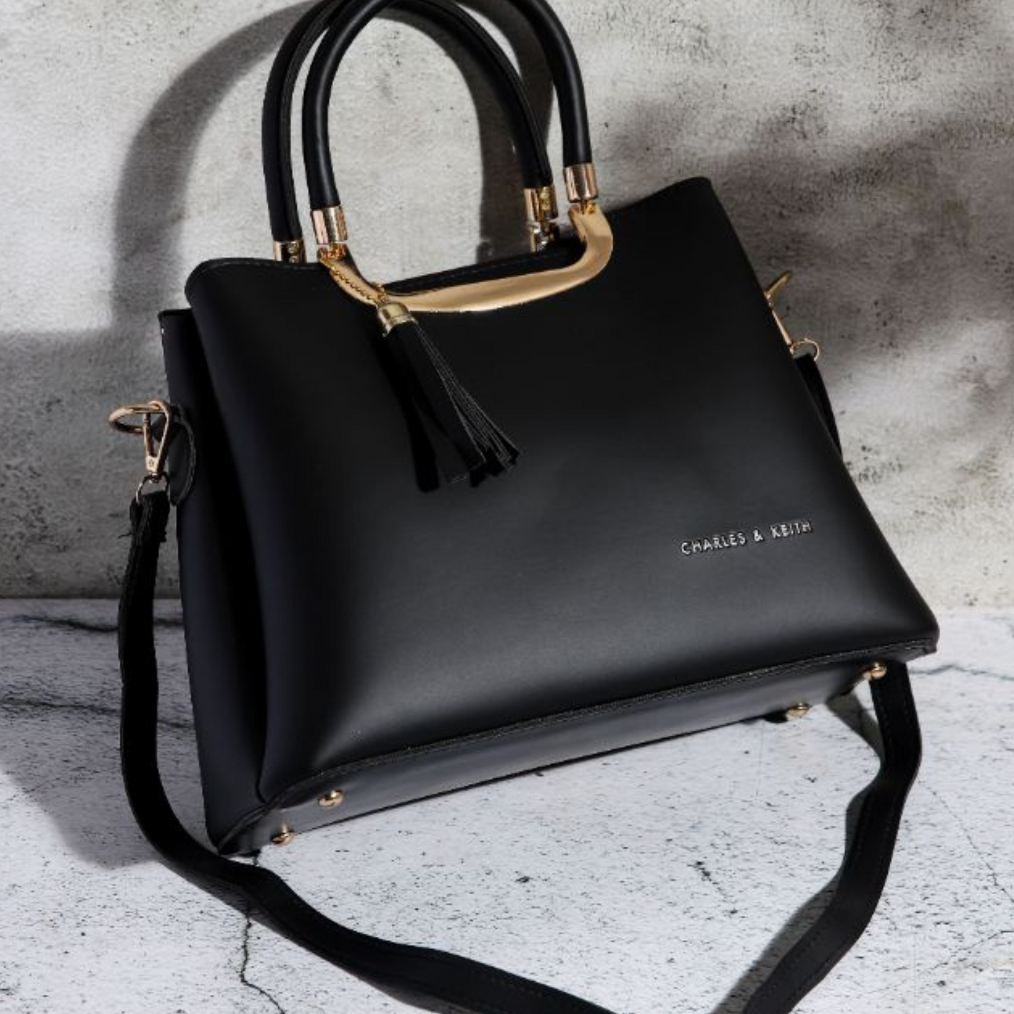 CK- Handbag 02