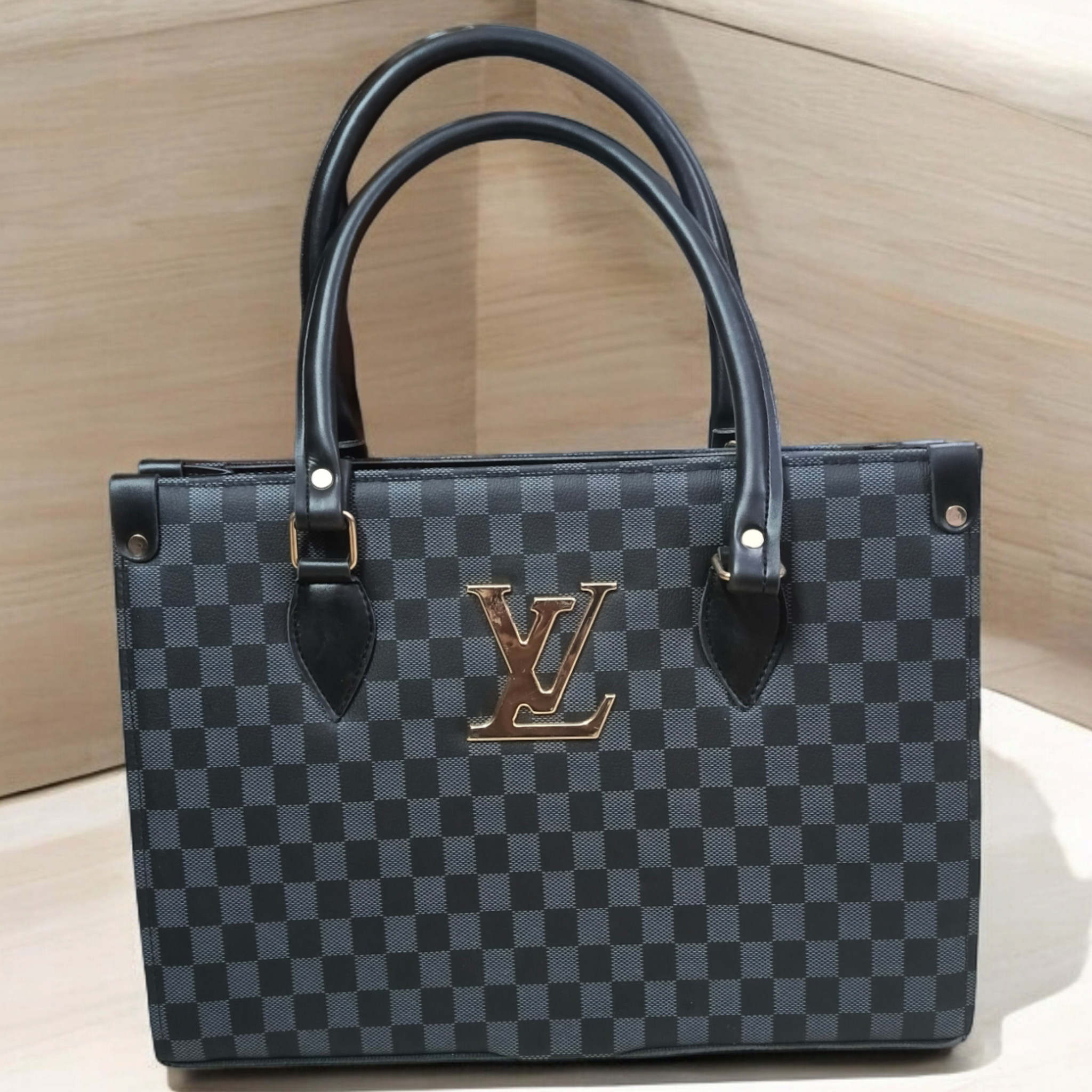 LV PREMIUM TOTE BAG 2